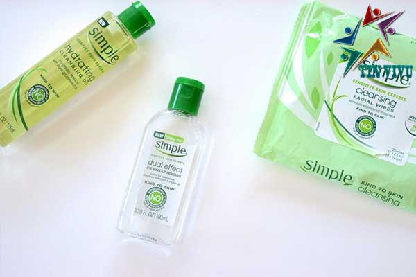 Simple Kind to Skin Dual-effect Eye Make-up Remover